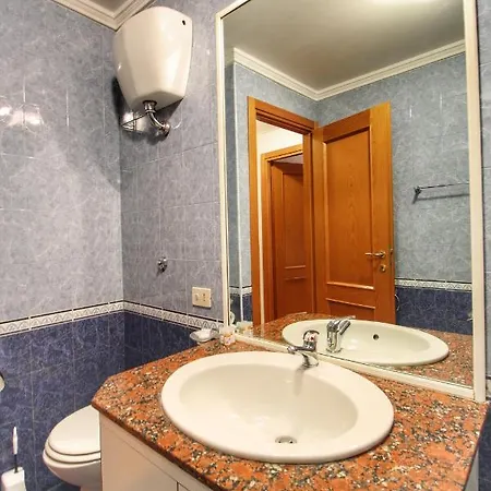 Biscione Large - Campo De Fiori By Yourhost Apartman